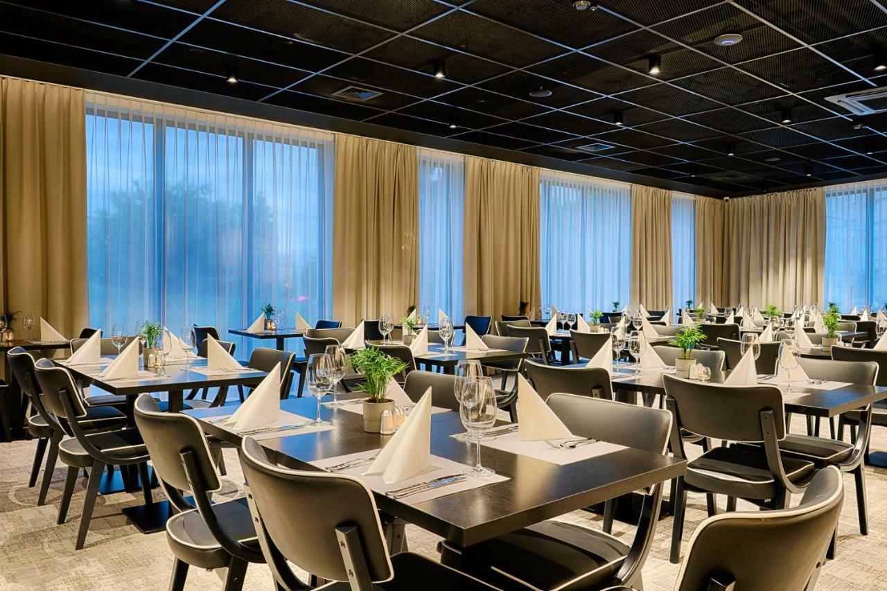 Focus Hotel Premium Lublin Exteriör bild